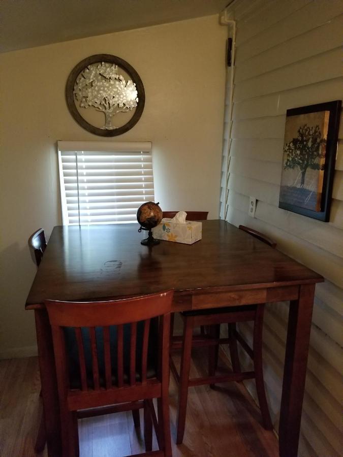 500/502 W 23Rd St Βίλα Τσεγιέν Εξωτερικό φωτογραφία